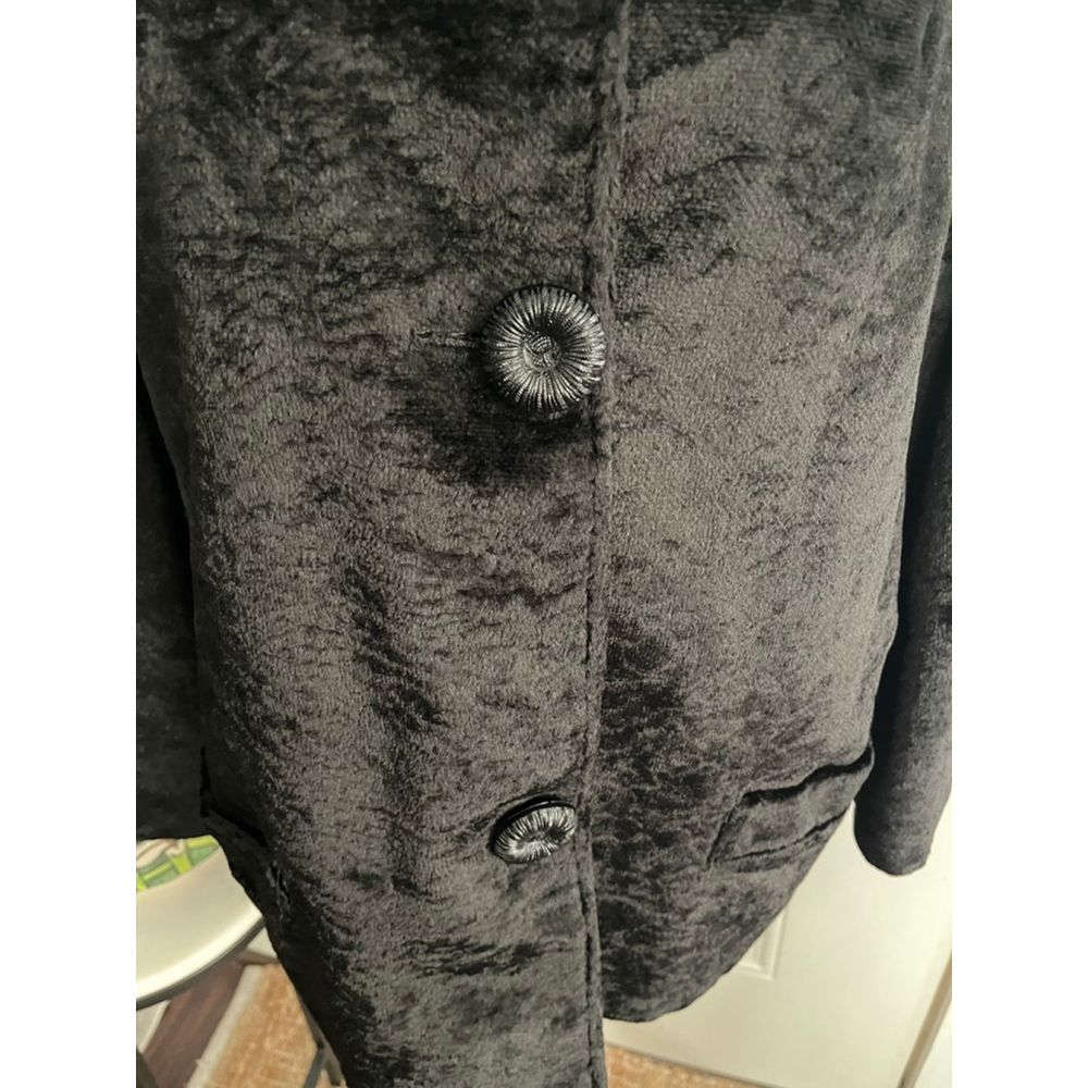 1950s Black Crushed Velvet Swing Coat w/ Rosette Buttons Old Hollywood L - Picture 4 of 9